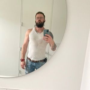 Meet your Posher, Glenn